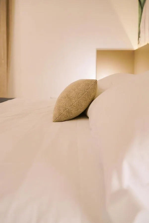 Fepa Place Design Apartments Naples